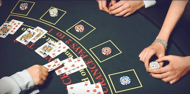 Thuật ngữ thường có trong game bài Blackjack Online 2 Những thuật ngữ khi chơi bài Blackjack online